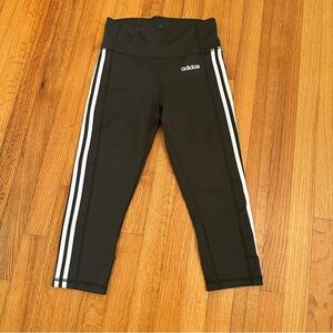 Adidas Climalite Cropped Leggings Womens small Green Sporty Athletic gym(z)
